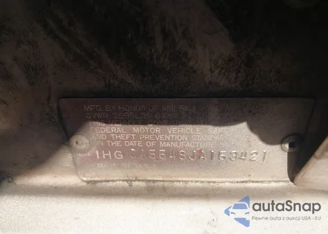 1988 Honda Accord Lxi z USA, uszkodzony, nr VIN 1HGCA5548JA153421